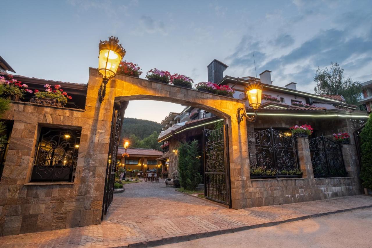 Хотел Том И Нези Класик Velingrad Exterior foto